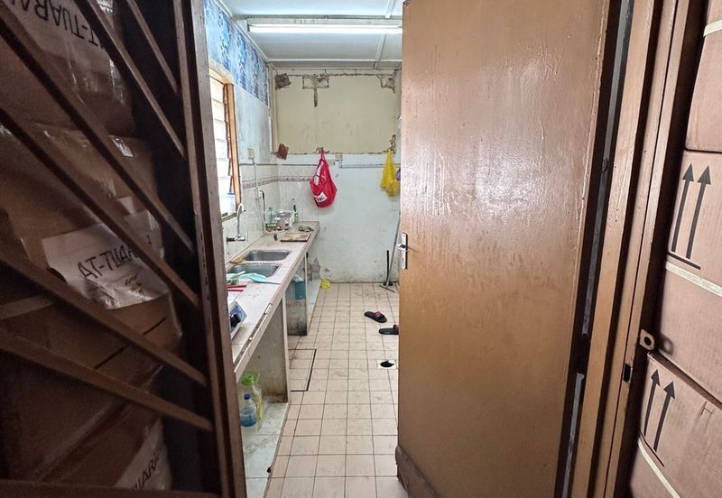 Jalan Sri Petaling 17