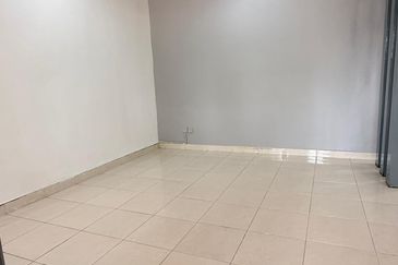 Bandar Tun Hussein Onn