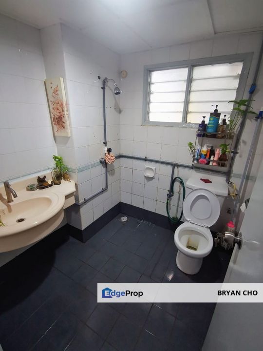Greenpark jalan klang lama (old klang road) kuala lumpur for sale 100% Loan below Market low deposit, Kuala Lumpur, Jalan Klang Lama (Old Klang Road)