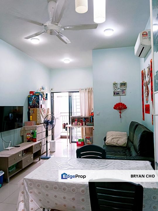 Ayuman Suites, Serviced residence gombak selangor for sale 657 sf fully renovated 100% Loan Below Market freehold, Selangor, Gombak