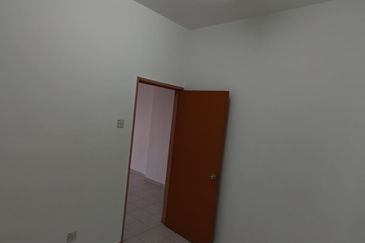 Pangsapuri Seri Siantan