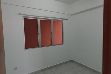 Pangsapuri Seri Siantan