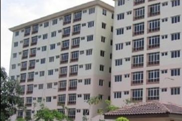 Pangsapuri Seri Siantan