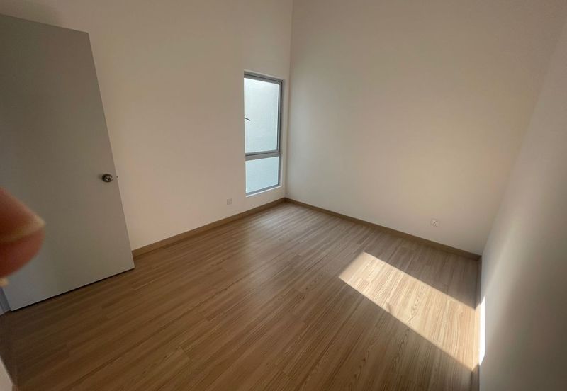 Residensi Anggerik Wira