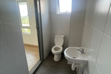 Residensi Anggerik Wira