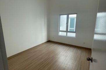 Residensi Anggerik Wira