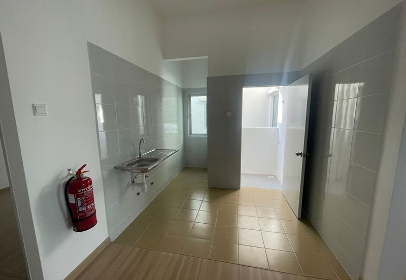 Residensi Anggerik Wira