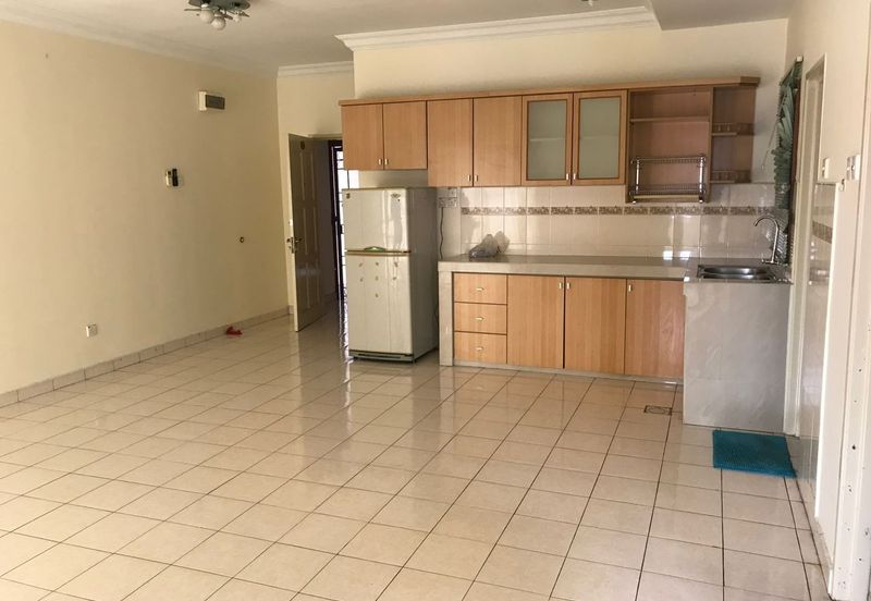 Bayu Puteri Apartment