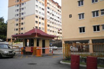 Pangsapuri Puncak Baiduri