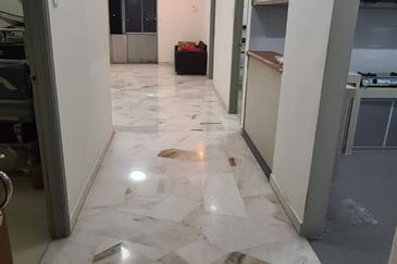 La Villas Condominium