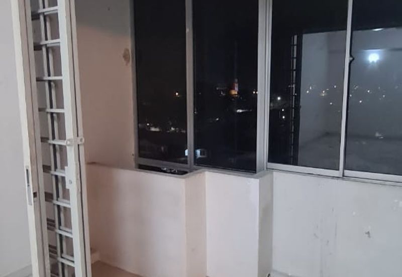 La Villas Condominium