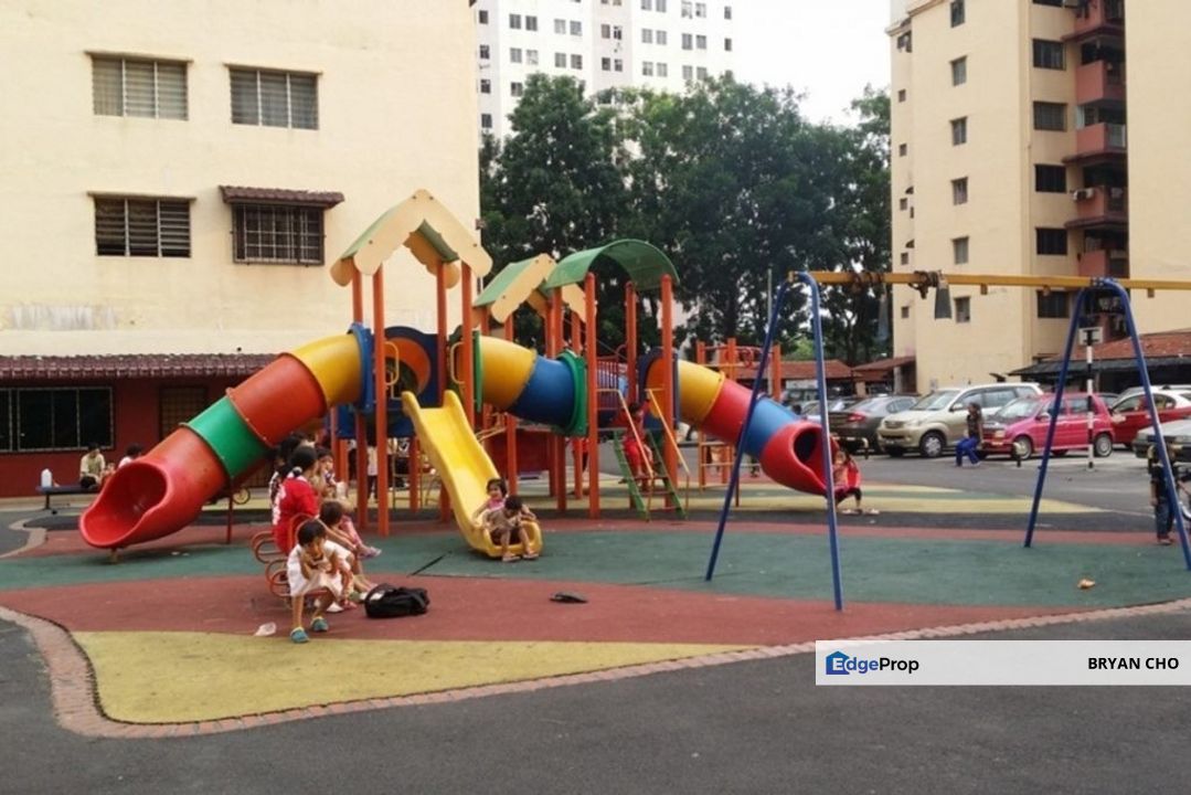 Taman Permata Fadason kepong kuala lumpur for sale  Corner lot Full Loan Low depo 700 sf Kepong, Kuala Lumpur, Kepong