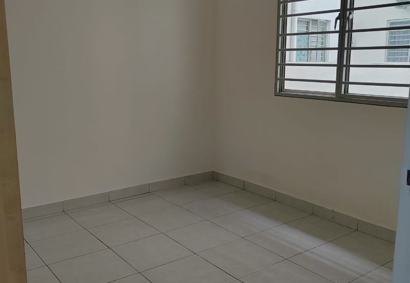 Pangsapuri Puncak Saujana