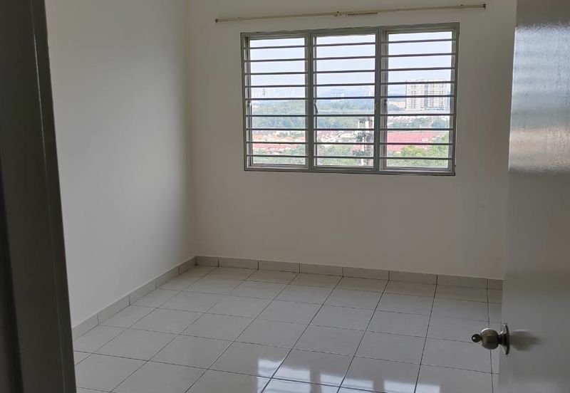 Pangsapuri Puncak Saujana