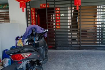 Albury 2, Taman Tasik Senangin