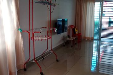 Albury 2, Taman Tasik Senangin