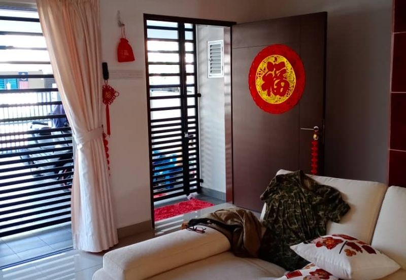 Albury 2, Taman Tasik Senangin