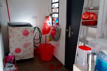 Albury 2, Taman Tasik Senangin