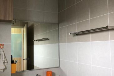 Albury 2, Taman Tasik Senangin