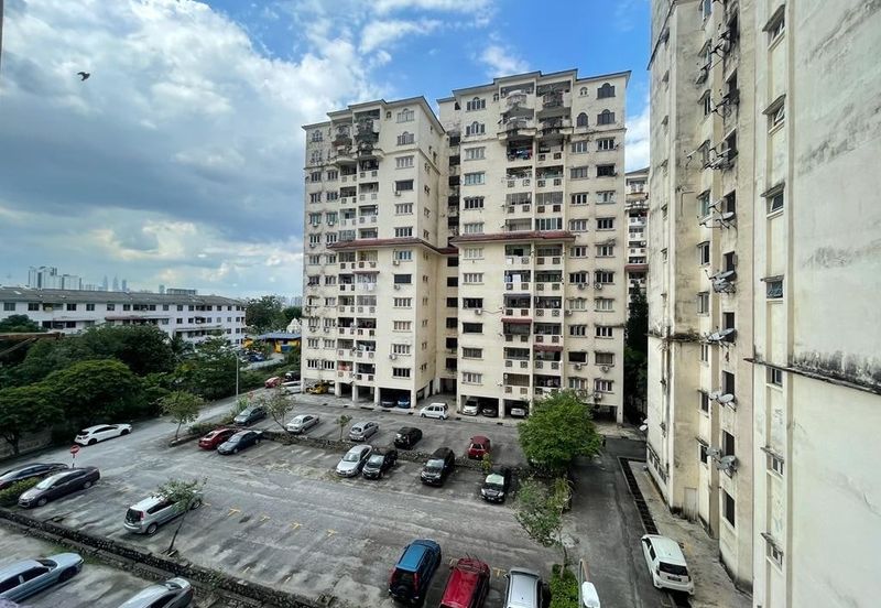 Pandan Mewah Heights Condominium