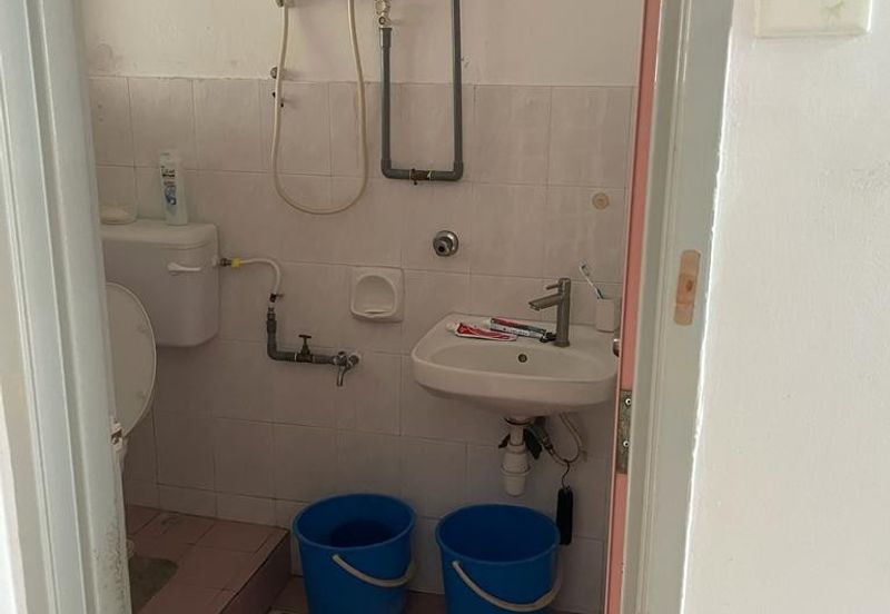 Taman Pinggiran Putra