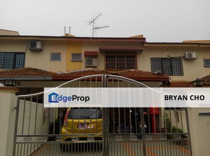 Taman Pinggiran Putra seri kembangan selangot for sale 2 Storey 18 X 65 Fully extend fully reno, Selangor, Seri Kembangan