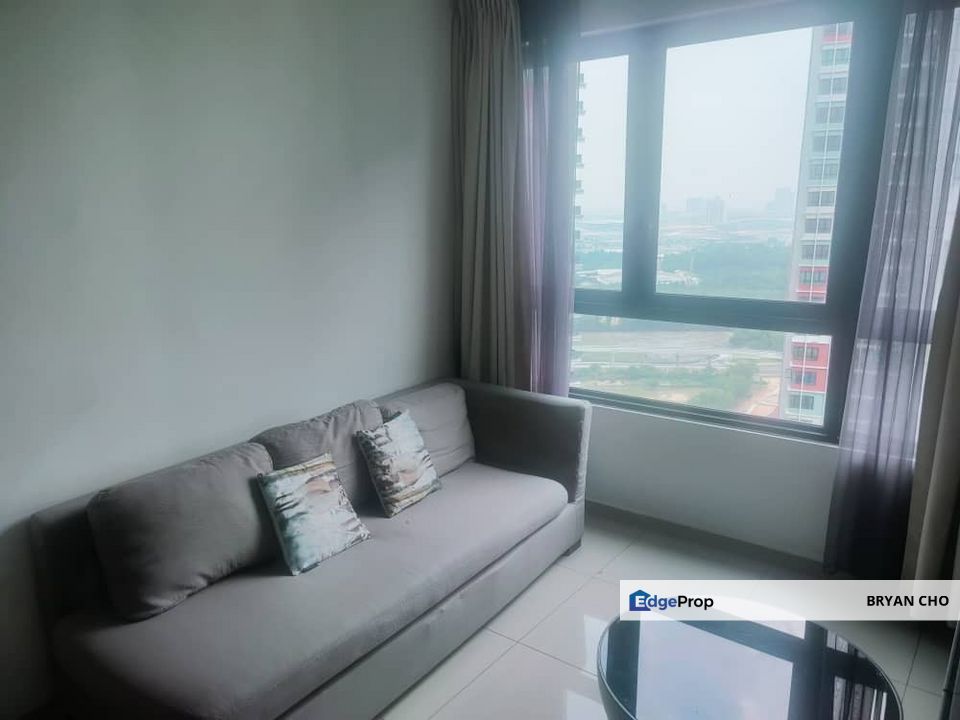 I-Suite Shah Alam selangor for sale 837 sf fully furnished 100% Loan below market, Selangor, Shah Alam