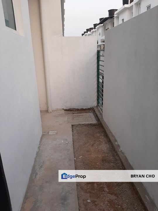 Taman pelangi semenyih 2 semenyih selangor for sale 2 Storey Freehold 20 x 70 Semenyih, Selangor, Semenyih