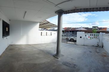 Taman Kinrara Seksyen 1