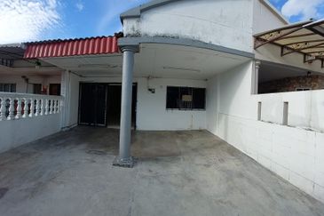 Taman Kinrara Seksyen 1