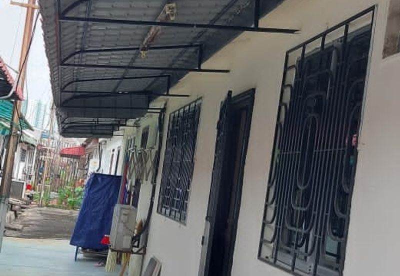 Taman Kinrara Seksyen 1