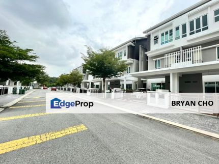 Tiara south semenyih selangor for sale Tiara south 3 Storey Fully renovated fully furnished 22 x 75 semenyih, Selangor, Semenyih