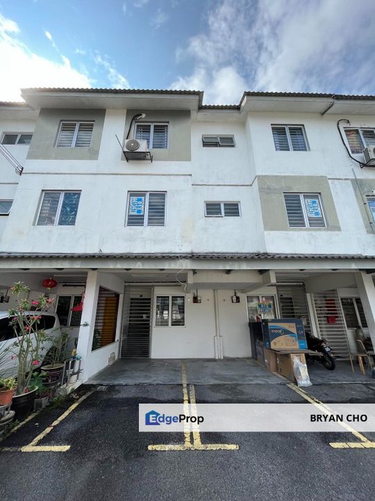 Saujana Palma , Kajang , Selangor for sale Townhouse 3 Tingkat | Freehold | 1044 sf | kajang, Selangor, Kajang