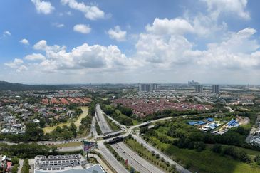 Sunsuria Forum @ 7th Avenue