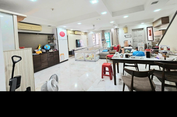 Taman Saujana Puchong