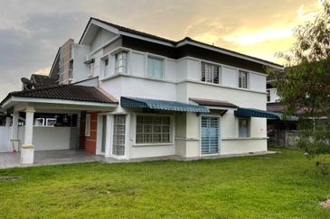 Taman Tasik Semenyih (Lake Residence)