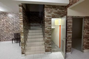 Taman Tasik Semenyih (Lake Residence)