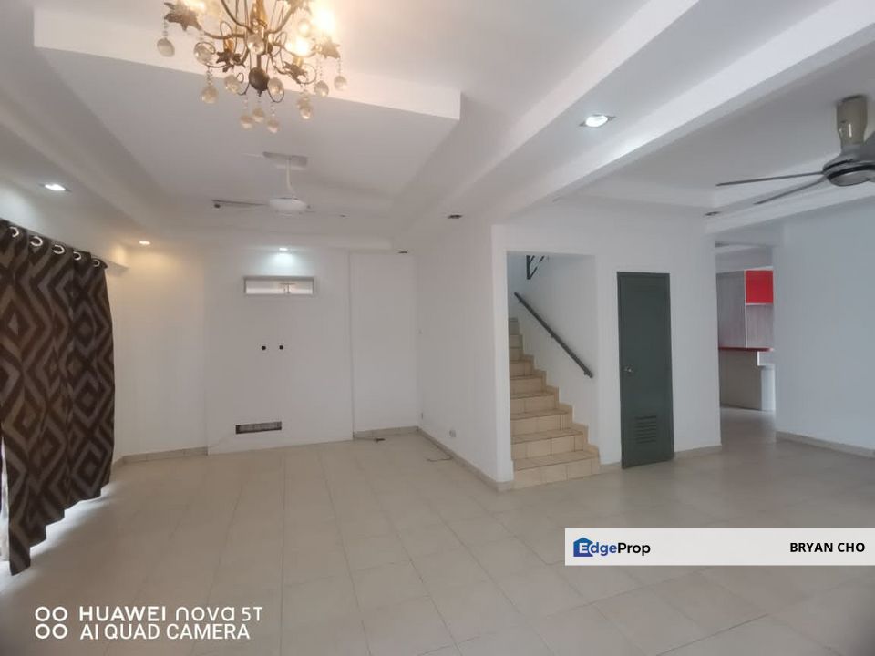 Taman putra prima, Puchong, Selangor for sale 100% Loan renovated 2 Storey Taman putra prima 22 x 75 Freehold, Selangor, Puchong