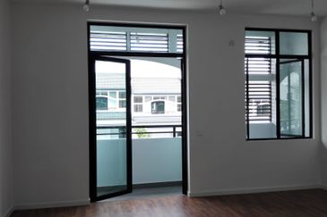 Cradleton @ Eco Majestic