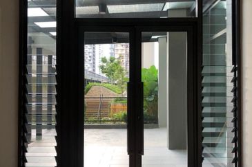 Emerald 9 Condominium