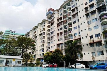 Kajang City Height Apartment