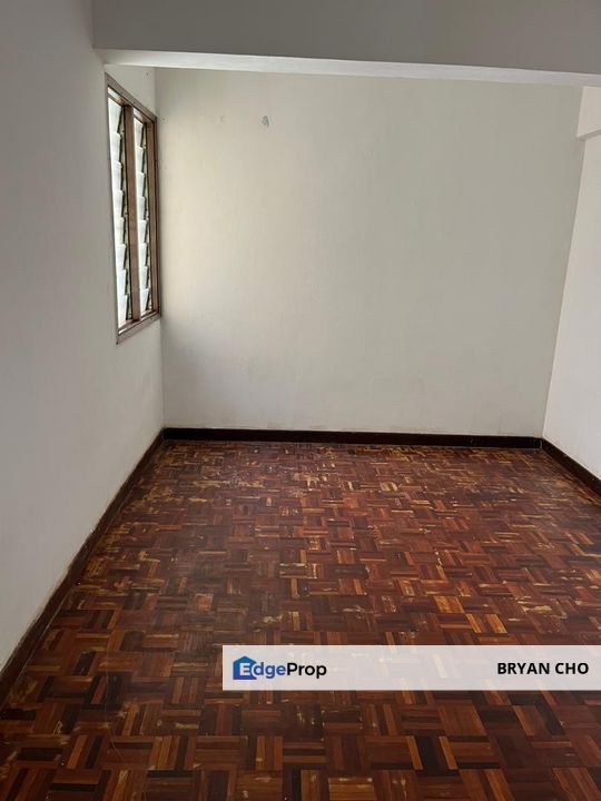 Makmur Apartment Taman sri subang bandar sunway selangor for sale Full Loan Low depo level 3 below market, Selangor, Bandar Sunway