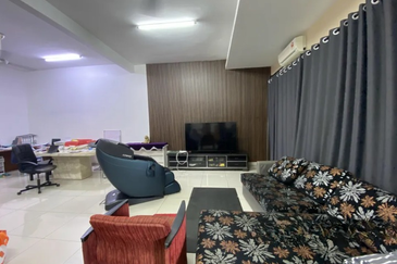 D'Premier @ Bandar Damai Perdana