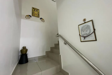 D'Premier @ Bandar Damai Perdana