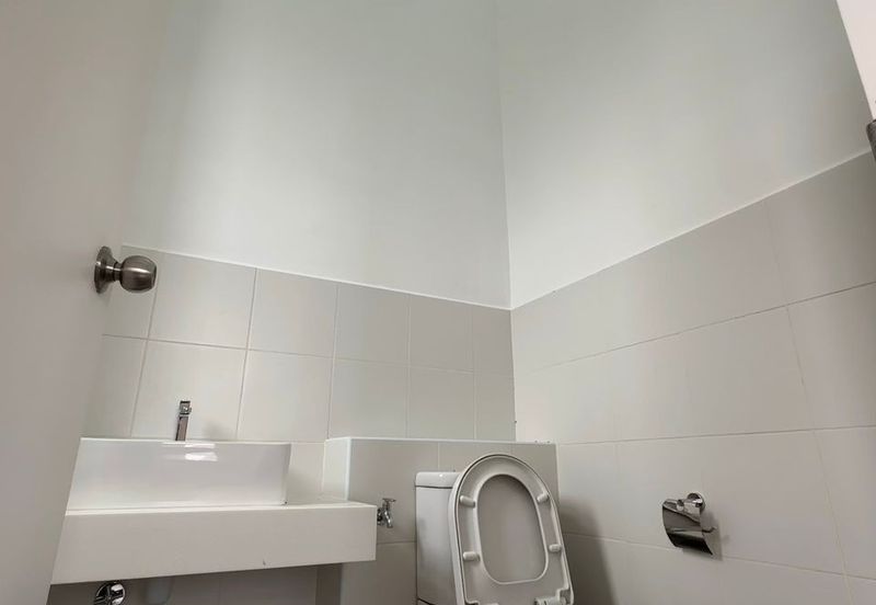 Hazelton @ Eco Forest 3