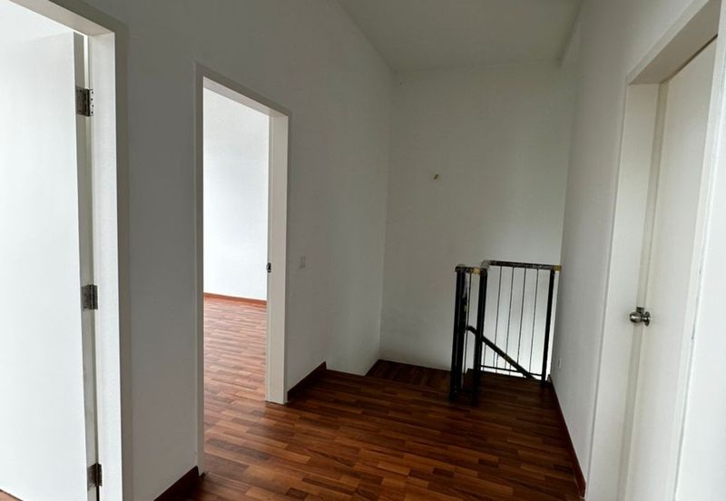 Hazelton @ Eco Forest 3