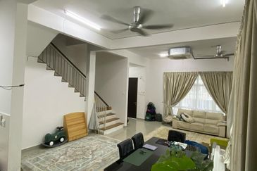 Taman Pelangi Semenyih 2