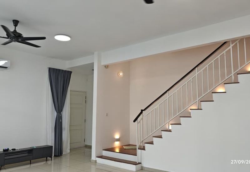 Tenderfields @ Eco Majestic