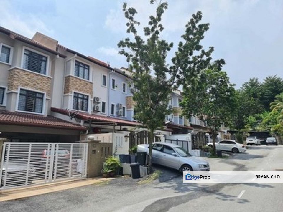 Taman Puchong Hartamas, puchong, selangor for sale 2.5 Storey , Kim Crest @ Puchong Hartamas , 22 x 70 , Fully renovated, Selangor, Puchong