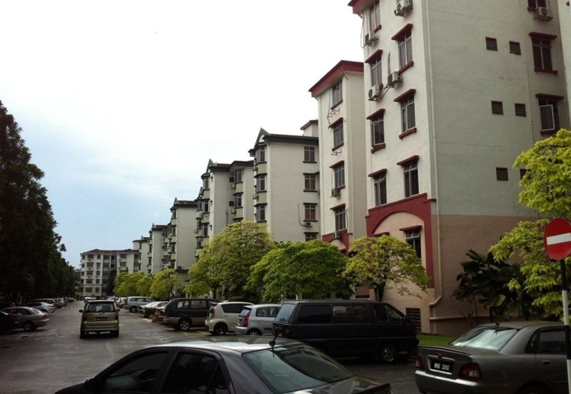 Subang Perdana Goodyear Court 10